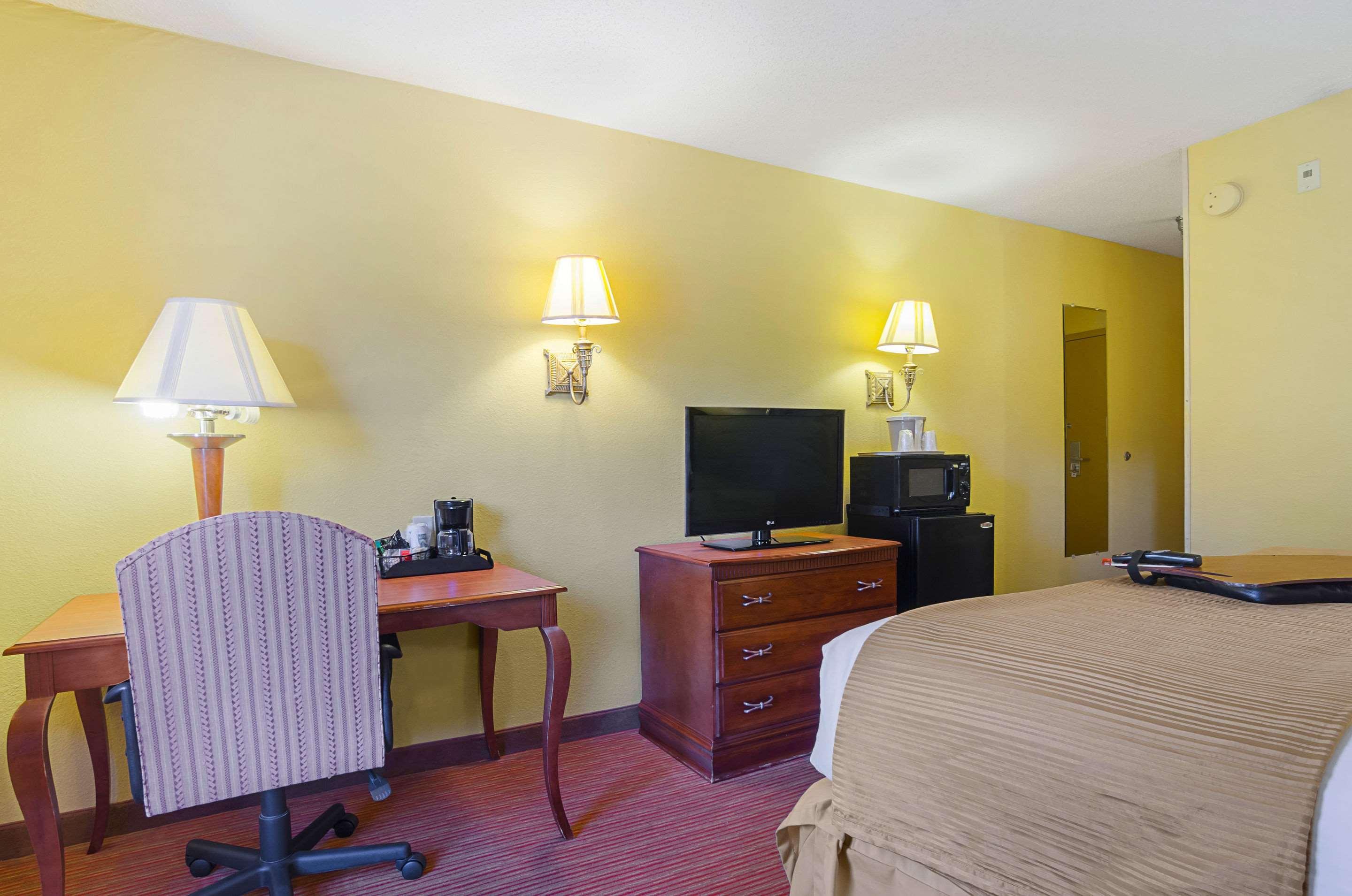 Surestay Plus Hotel By Best Western Durham Medical Center Luaran gambar
